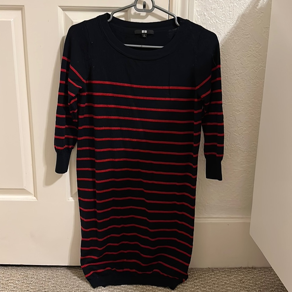 Uniqlo Size S navy blue & red striped shirt dress